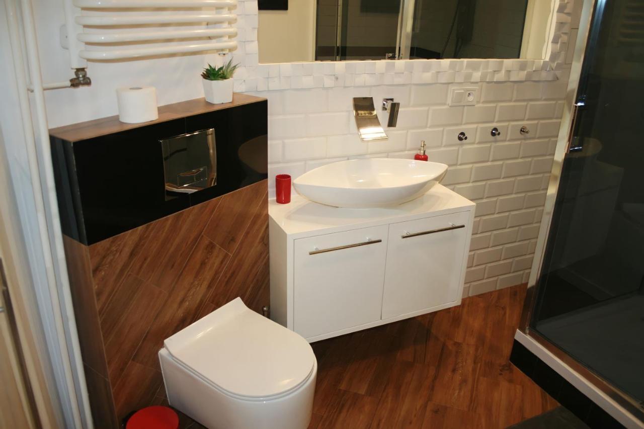 Апартаменты Apartament Rosso Торунь Экстерьер фото