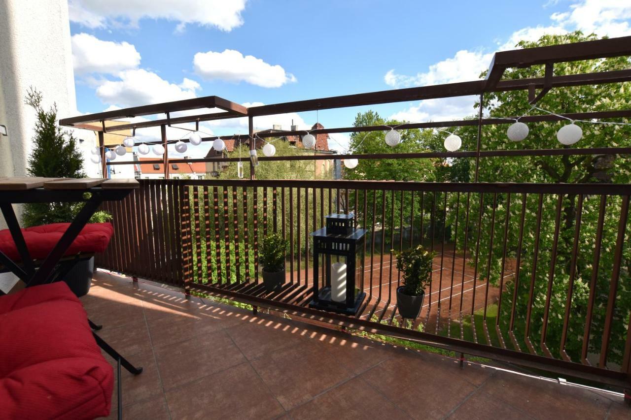 Апартаменты Apartament Rosso Торунь Экстерьер фото